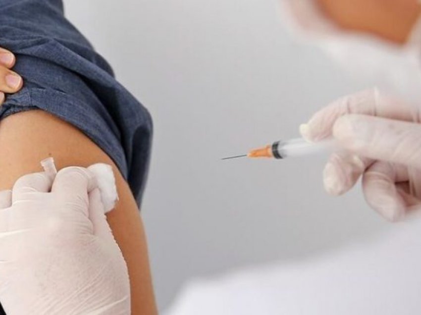 Pulmologu i RMV-së që u vaksinua në Nish, ende në komë