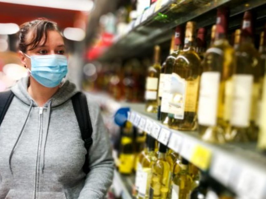 Polakët rritën konsumin e alkoolit gjatë… pandemisë!