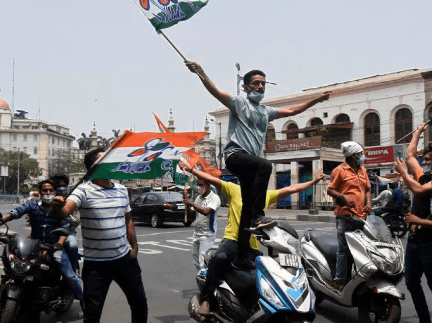 Kryeministri i Indisë merr goditjen elektorale në shtetin kryesor 
