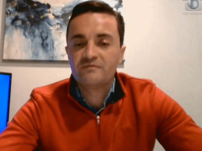 Mjeku shqiptar në SHBA tregon sa na mbrojnë Pfizer dhe Moderna