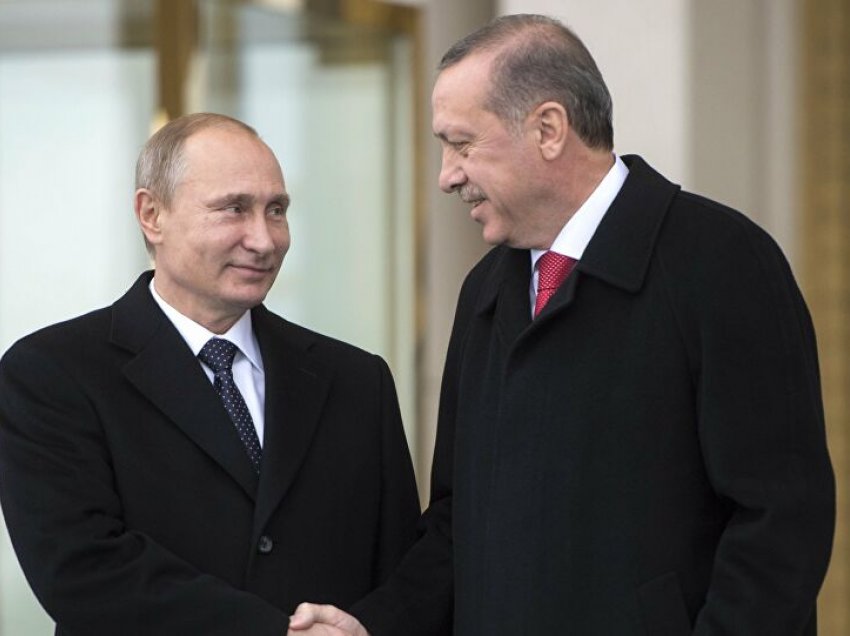​Putin dhe Erdogan në prodhimin e Sputnik në Turqi