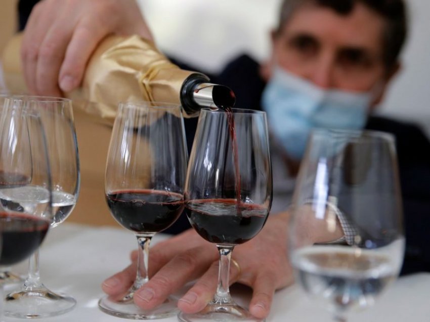 Del në ankand vera franceze që qëndroi 1 vit në hapësirë, pritet të kushtojë 800 mijë euro