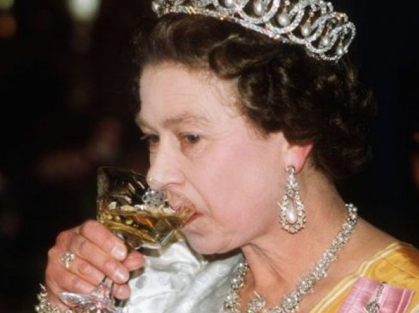 Mbretëresha lanson birrën e saj të re në nder të Princit Philip
