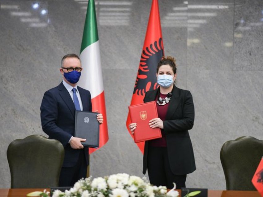 Odiseja e njohjes së patentave shqiptare në Itali, marrëveshja nuk ka hyrë ende në fuqi