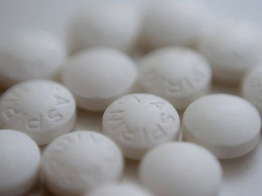 Studimi: Dy dozat e aspirinës, efikase për ata që vuajnë nga zemra