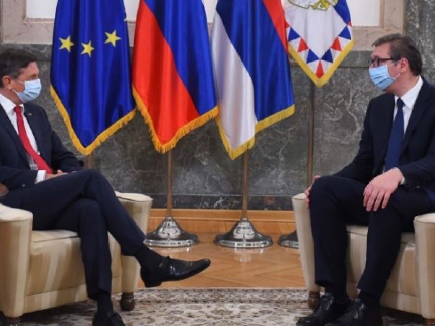 Ende pa filluar Samiti i liderëve të Ballkanit, Vuçiq shkakton konfuzion me propozimin e tij lidhur me kufijtë