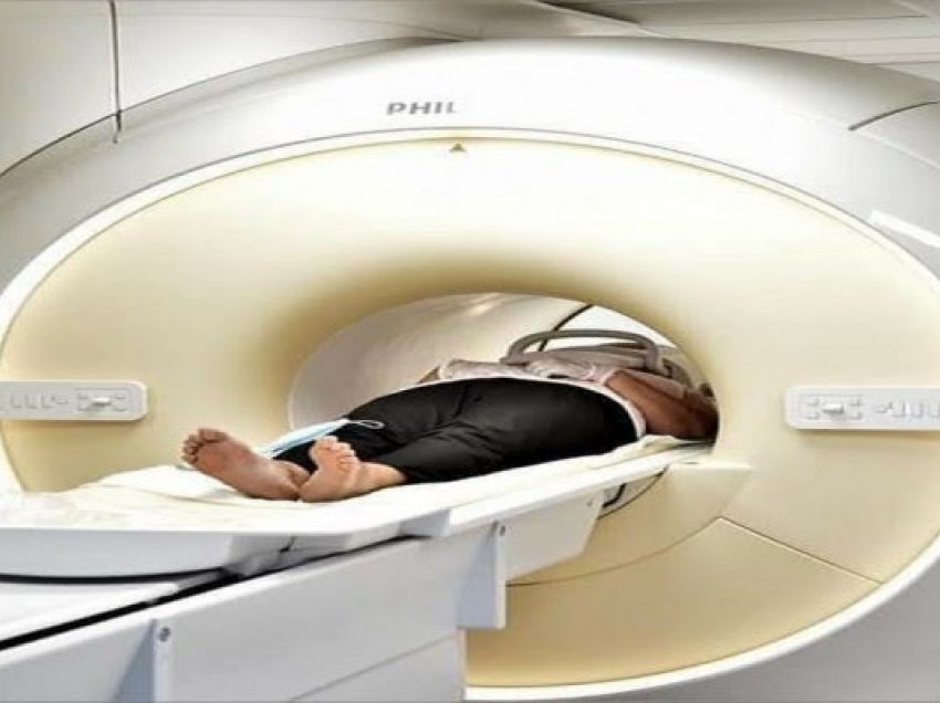 Radiologjia për herë të parë kryen MRI të tërë kurrizit