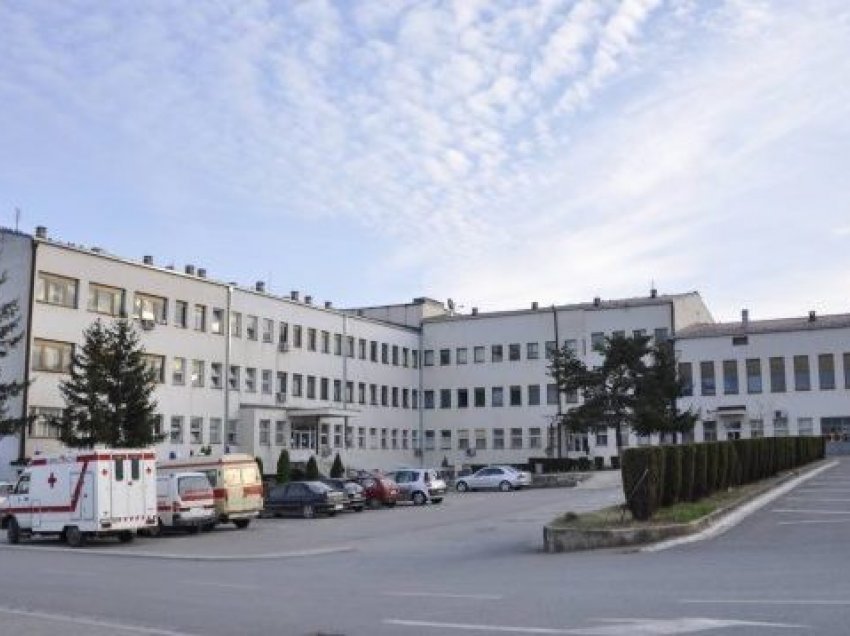 Një foshnje vdiq pas lindjes, prokuroria jep detaje për mjekun e arrestuar në Gjilan