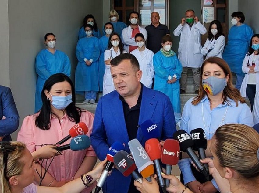 Mbyllet pavijoni Covid në spitalin Rajonal të Elbasanit, Balla: Jam dëshmitar i shumë rasteve të jetëve të shpëtuara
