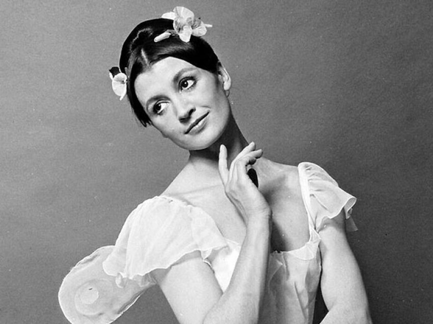 Ndahet nga jeta balerina e famshme italiane Carla Fracci!