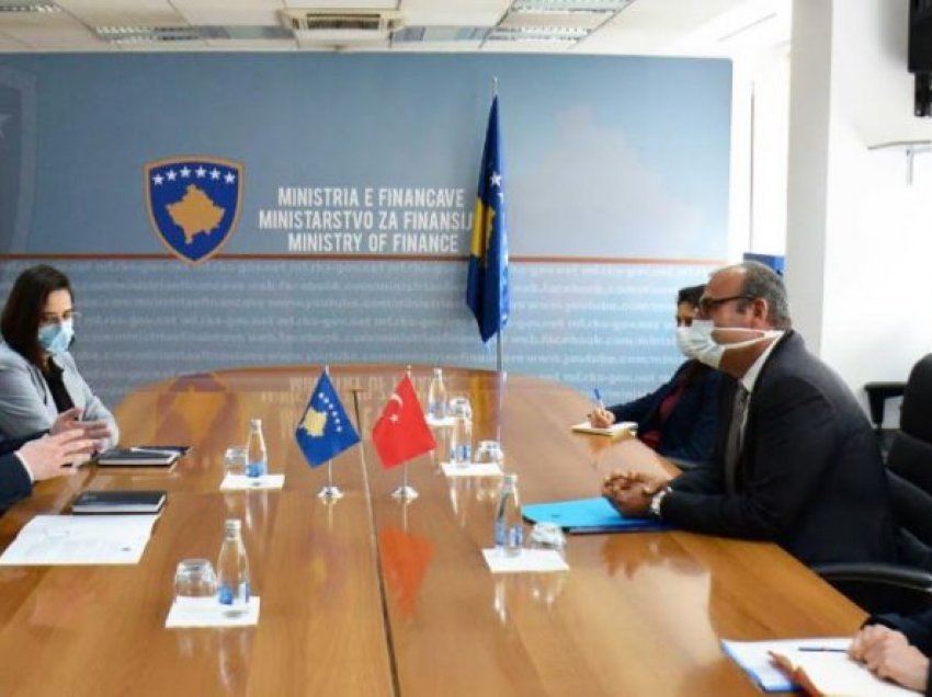 Turqia e vazhdon mbështetjen në fushën e ekonomisë për Kosovën