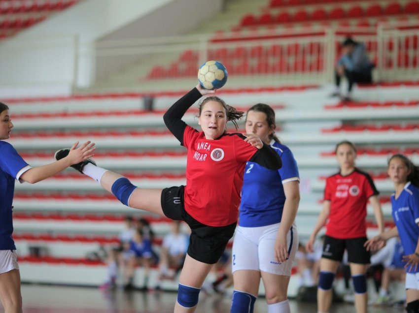 Çerekfinalet e pioniereve luhen në Ferizaj