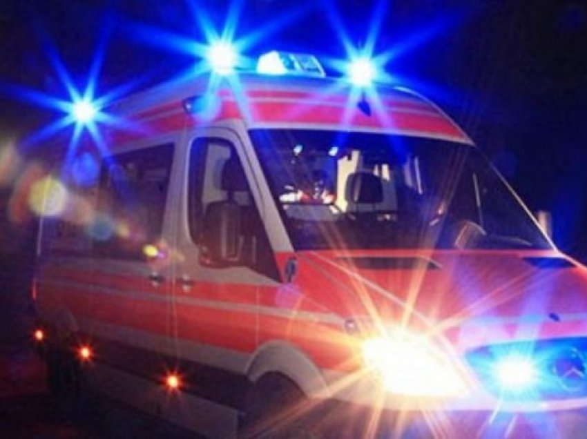 Vlorë/ Makina përplas 10-vjeçarin, i mituri në gjendje të rëndë