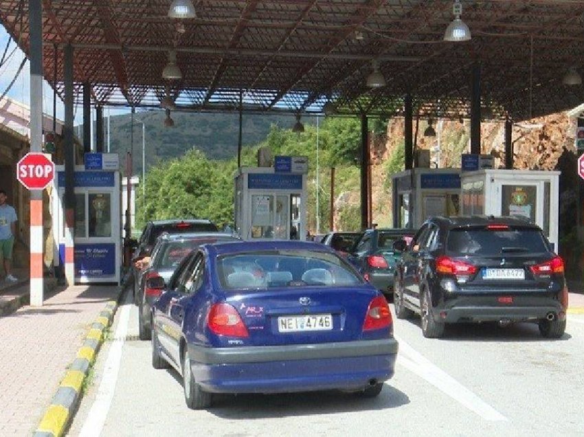  Shtyrja e afatit të bllokimit të kalimit nga Kapshtica, zbardhet vendimi që ka marrë Greqia