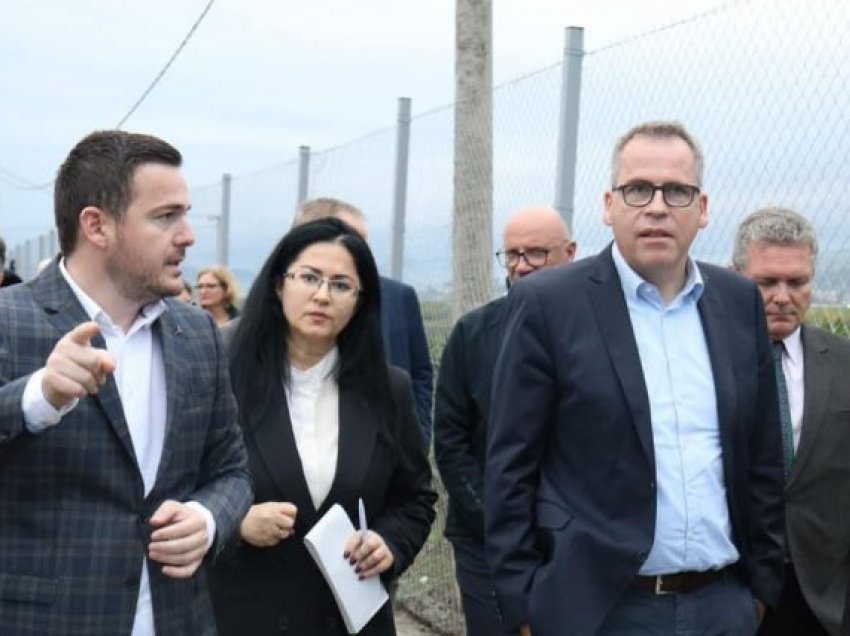 Plehrat dhe uji, kryetari i bashkisë: Tre përfitimet e investimit gjerman në Cërrik