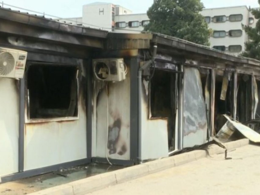 Ngec hetimi për zjarrin në spitalin modular të Tetovës