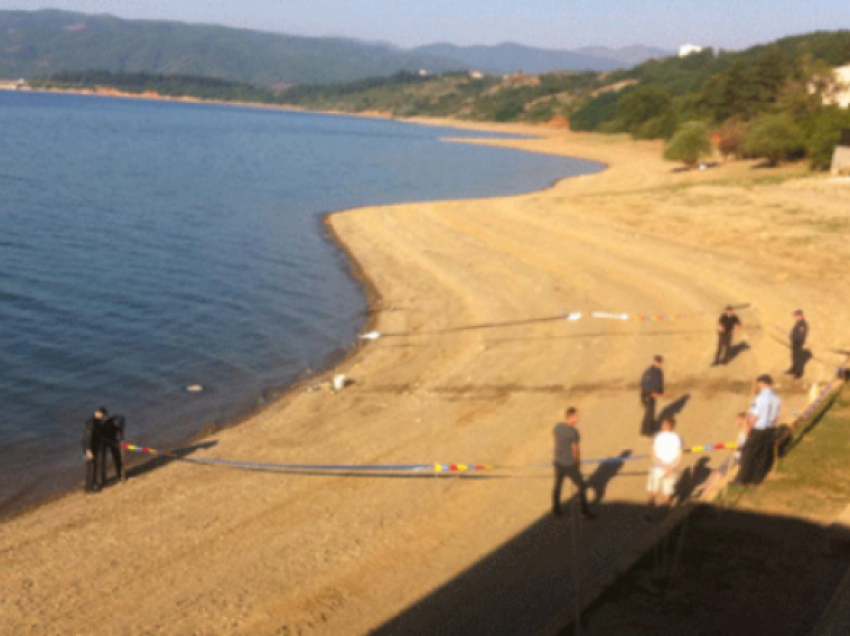 Ngordhje masive e guaskave në bregun e liqenit të Dibrës