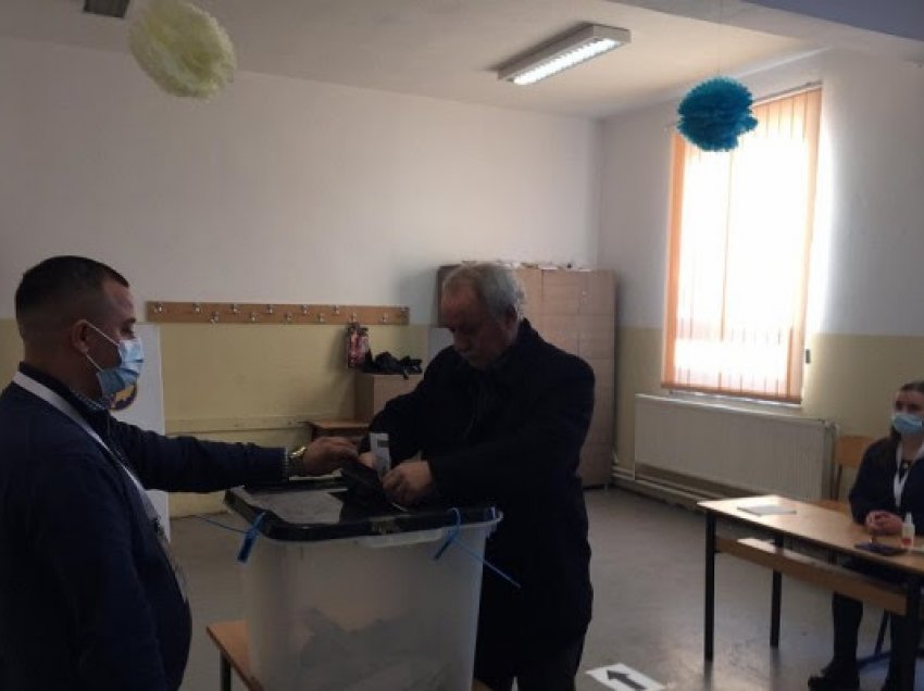 Burim Berisha pret proces demokratik: Unë që 20 vite votoj vet