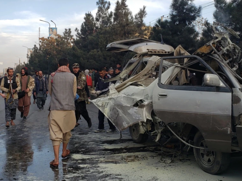 IS-K merr përgjegjësinë për dy shpërthime vdekjeprurëse në Kabul