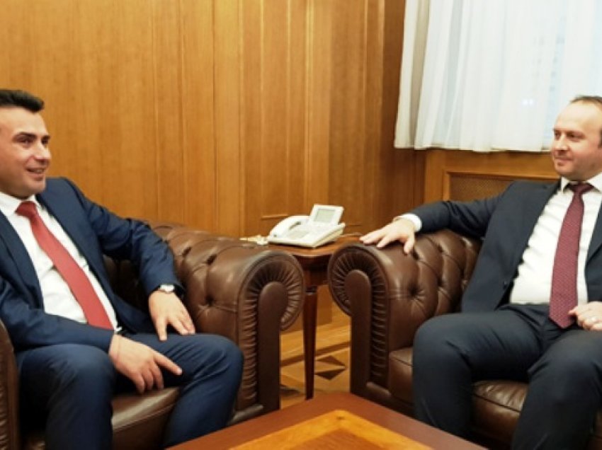 Nis takimi Zaev-Gashi, a do të hyjë Alternativa në Qeveri?