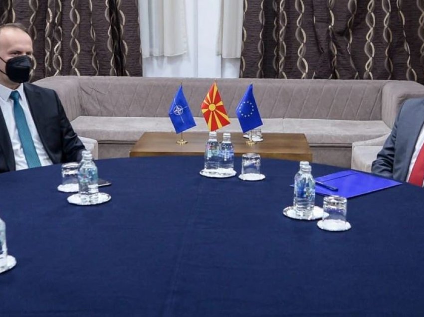 Shkup, takim Zaev - Gashi për mundësinë e përfshirjes së Alternativës në qeveri