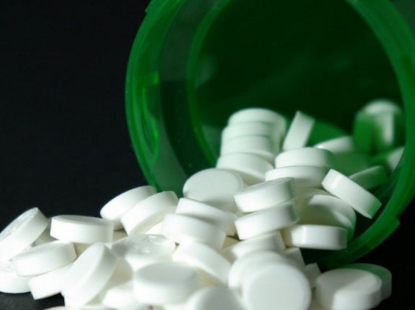 Studimi: Aspirina me dozë të ulët nuk ndikon në rrezikun e demencës tek njerëzit me diabet