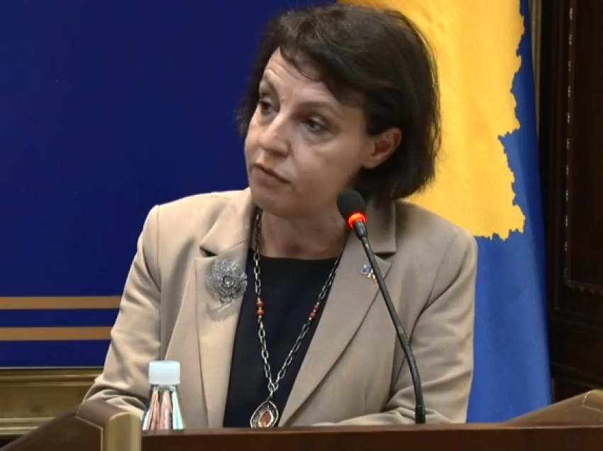 Donika Gërvalla reagon pas kërcënimeve të Vuçiqit dhe Putinit