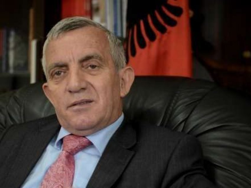 Minxhozi flet për vendimin e leje-qëndrimit Kosovë-Shqipëri dhe anasjelltas