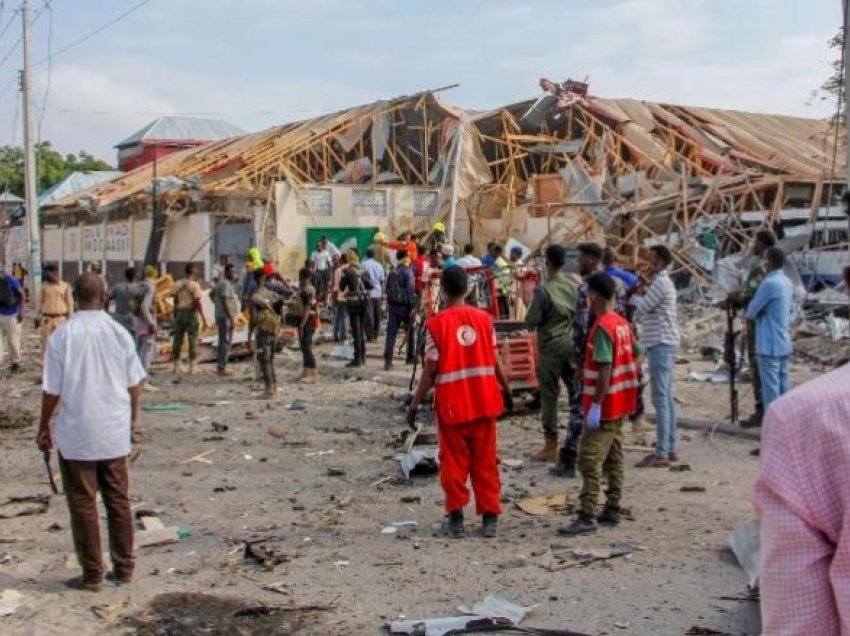 13 fëmijë të plagosur nga shpërthimi i bombës pranë shkollës në Somali