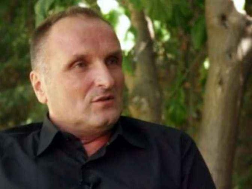 “S’e nxora unë në pritë Azem Hajdarin”, rrëfehet Izet Haxhia: Para vrasjes ishte me Berishën, e qëlloi Fatmir Haklaj