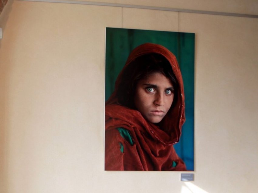 Italia strehon afganen që ishte imazh i National Geographic
