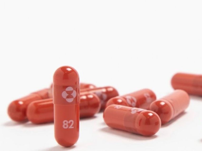 FDA: Ilaçi i Merck-ut për COVID i efektshëm, ekspertët do të shqyrtojnë sigurinë