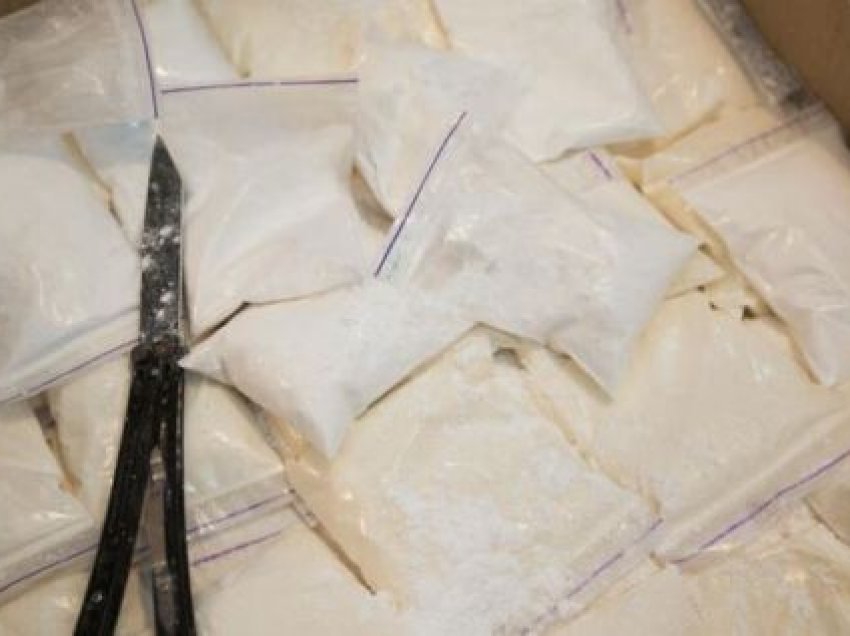 Në veturën e shqiptarit kapen 37 kilogramë kokainë