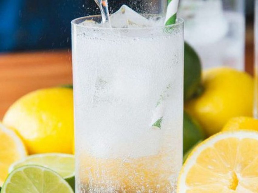 Pse duhet të pini për shëndetin lëng limoni dhe sodë buke?