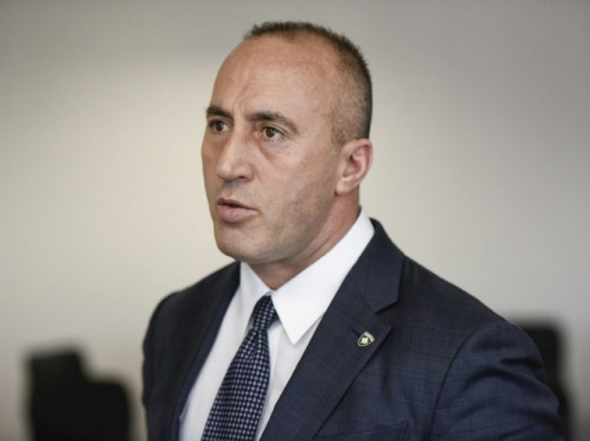 Haradinaj uron festat e nëntorit, përmend tri qëllime Kosovë-Shqipëri