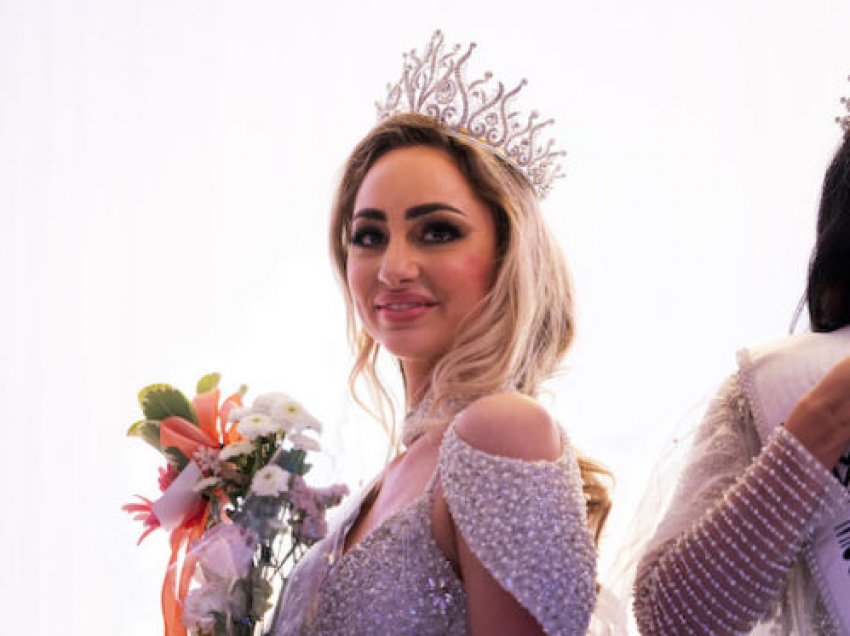 Përfaqësuesja e Holandës tërhiqet nga Miss Bota, sepse refuzon të vaksinohet kundër COVID
