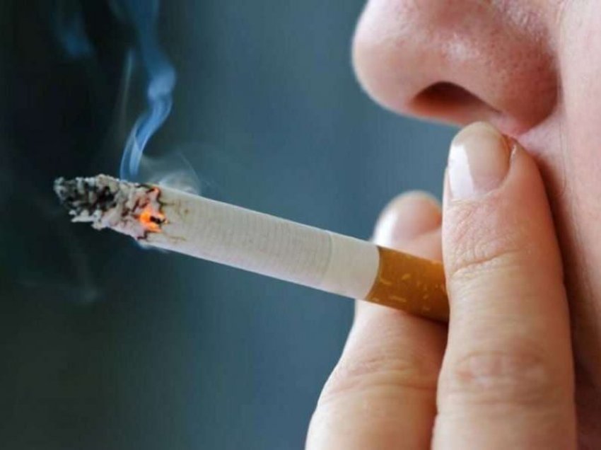 Pirja e duhanit: Kush ka më shumë gjasa ta lërë me sukses?