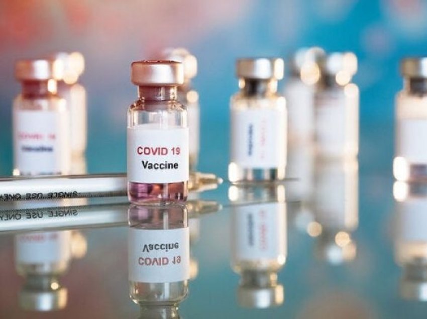Në Maqedoni deri tani 782 qytetarë e kanë pranuar dozën e tretë të vaksinës kundër Covid