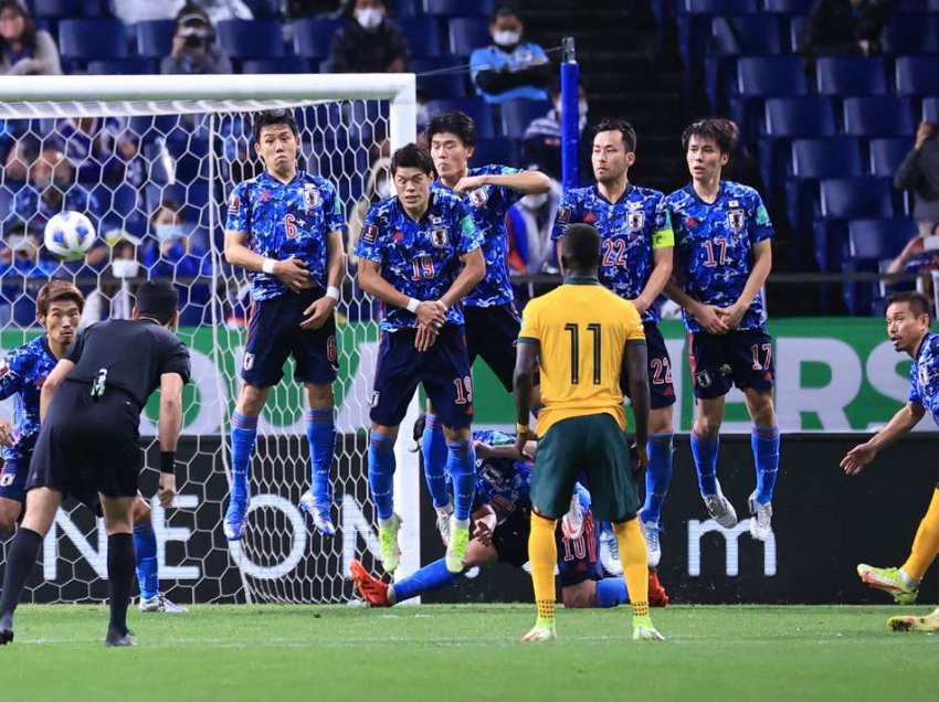 Japonia mposht Australinë dhe shpreson ende te kualifikimi 