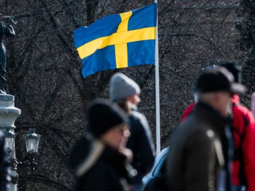 Në Suedi situata po përmirësohet, hiqen të gjitha masat kundër COVID-19