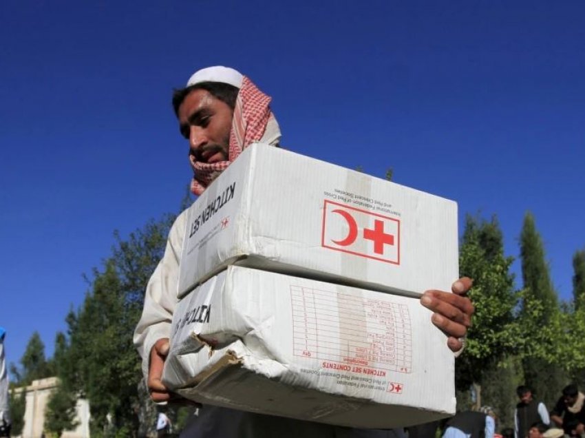 Donatorët ndërkombëtarë kërkojnë mënyra për të ndihmuar afganët