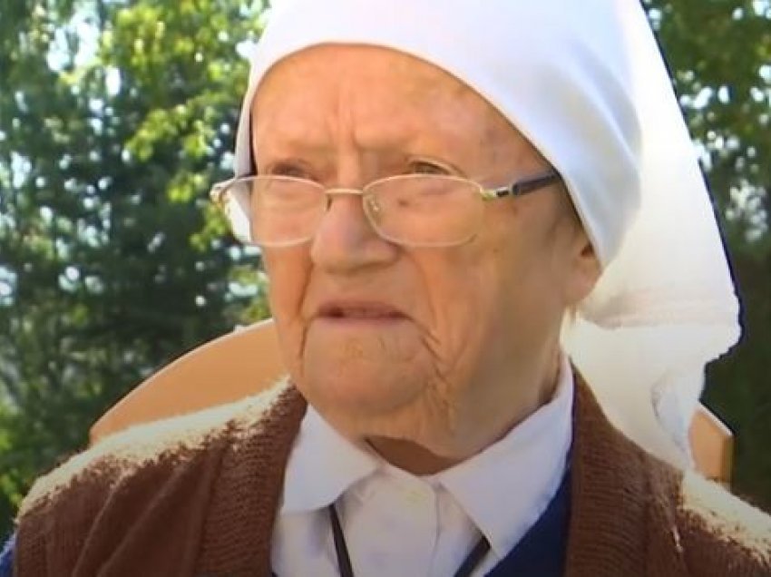 E fejuan në djep, ky është rrëfimi i 102 vjeçares nga Istogu për jetën dhe martesën