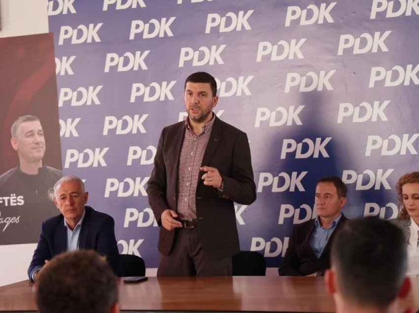Memli Krasniqi në Vushtrri: Kryetari Ferit Idrizi do të bashkëqeverisë me të gjithë qytetarët
