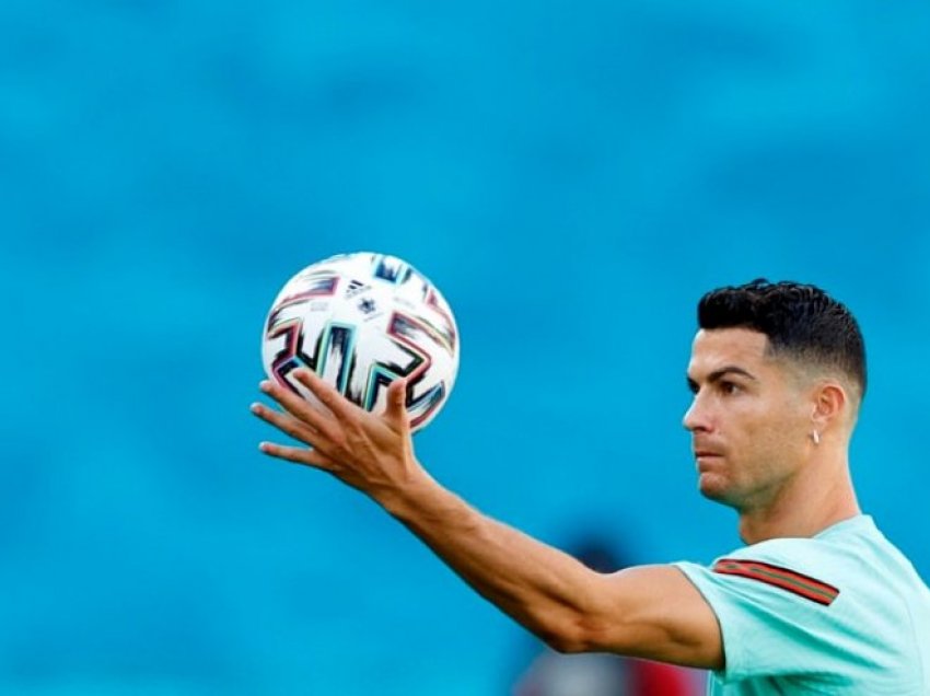 Ronaldo largohet nga grumbullimi me Portugalinë