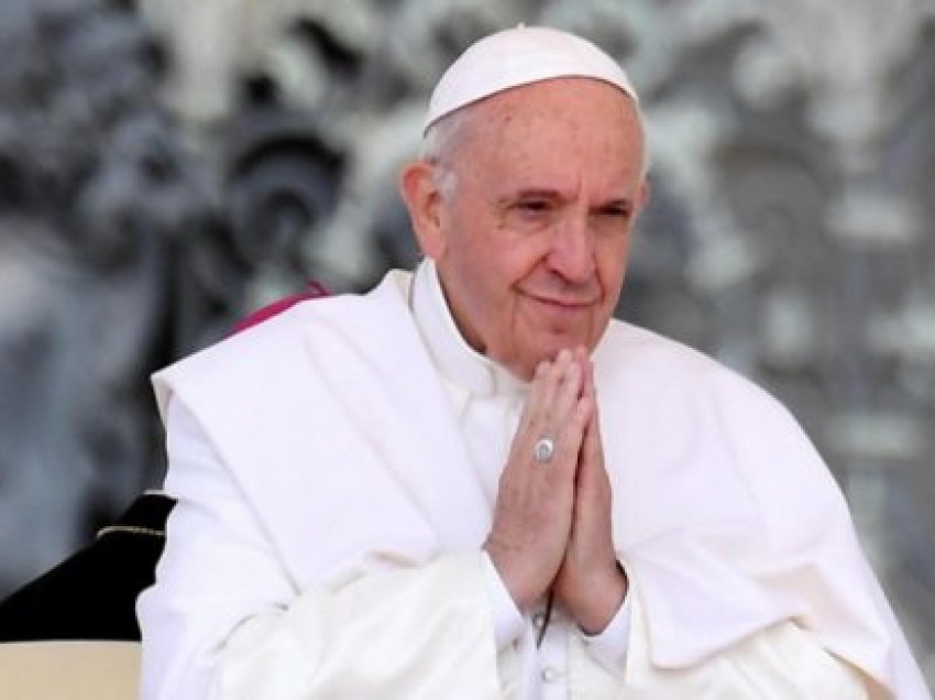 Papa Françesku lutet për njerëzit e Afganistanit