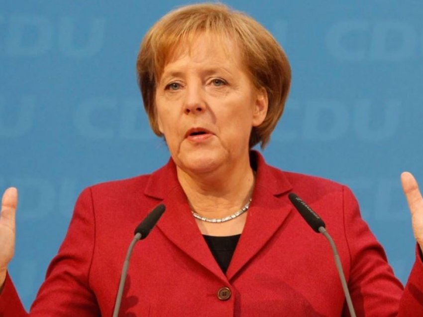 Merkel insiston që Ukraina të jetë vend transit për gazin rus