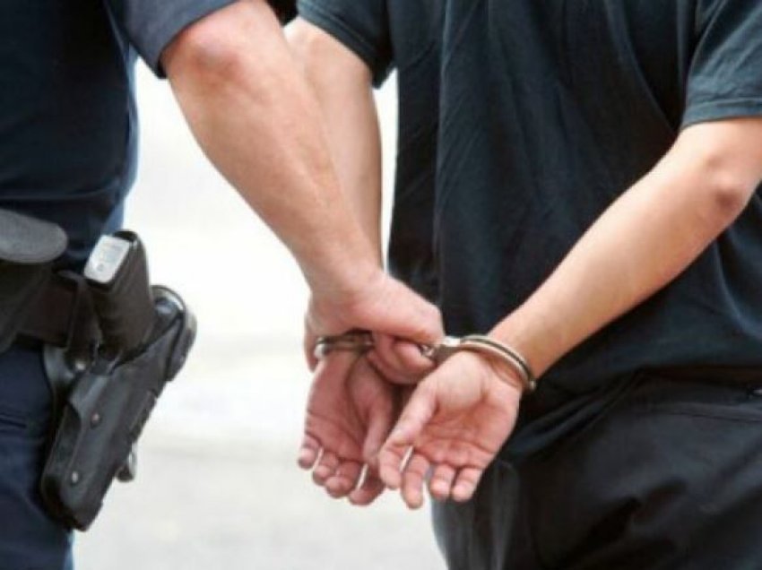 Arrestohen gjashtë persona për fajde në Pejë dhe Gjakovë