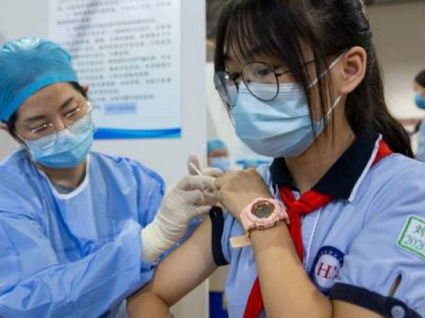Mbi një miliard njerëz janë vaksinuar plotësisht në Kinë