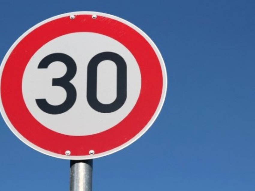 ​Një qytet tjetër i madh evropian e kufizon shpejtësinë në 30 km/orë