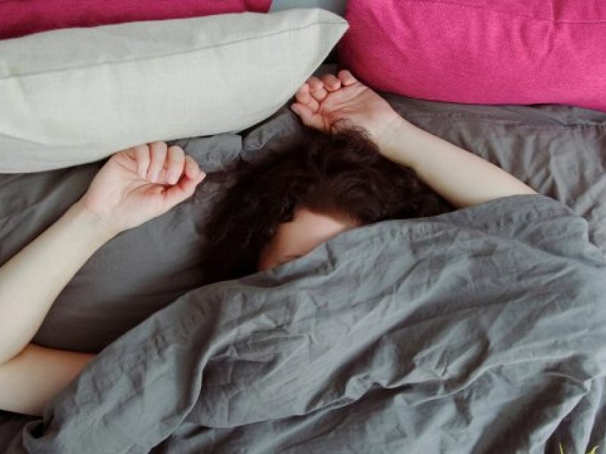 Efektet anësore që vijnë nga mungesa e gjumit